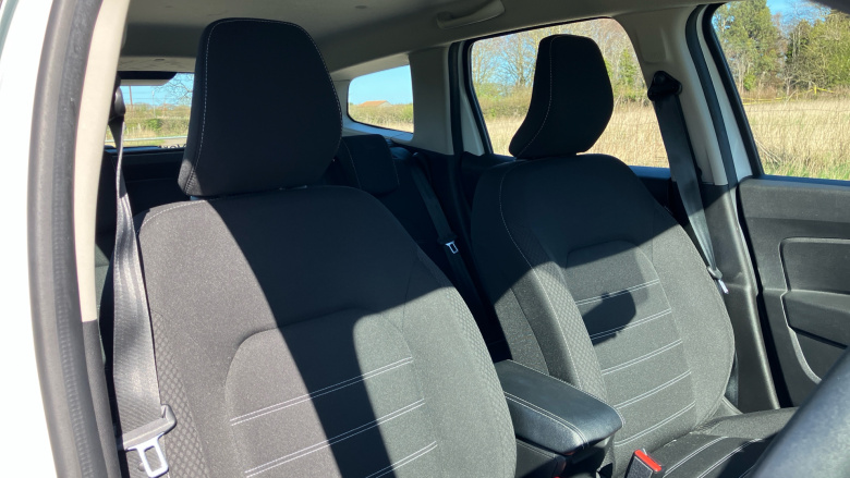 Dacia Duster 1.0 TCe 100 Comfort 5dr Bi Fuel Estate